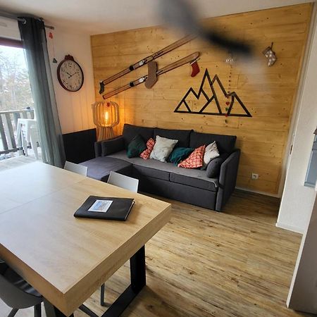 Appartement 4 A 6 Personnes - Chalets D'Aurouze - La Joue Du Loup Saint-Étienne-en-Dévoluy Kültér fotó